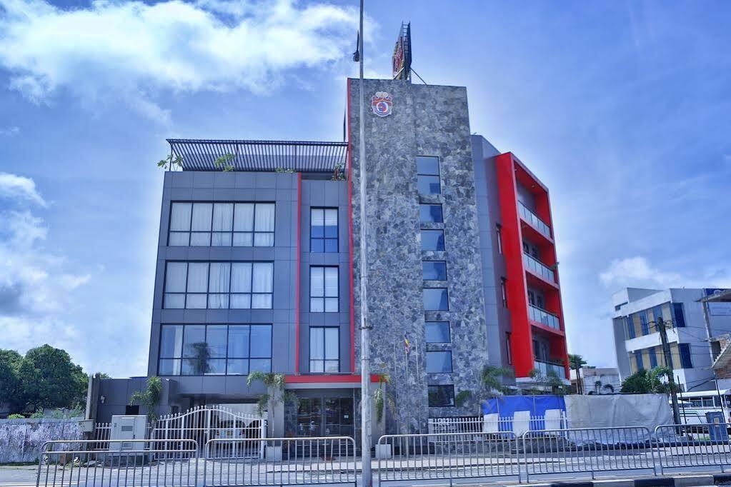 Hotel Earl'S Red Colombo Esterno foto