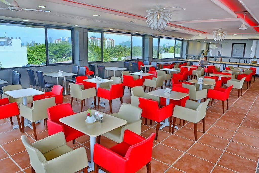 Hotel Earl'S Red Colombo Esterno foto