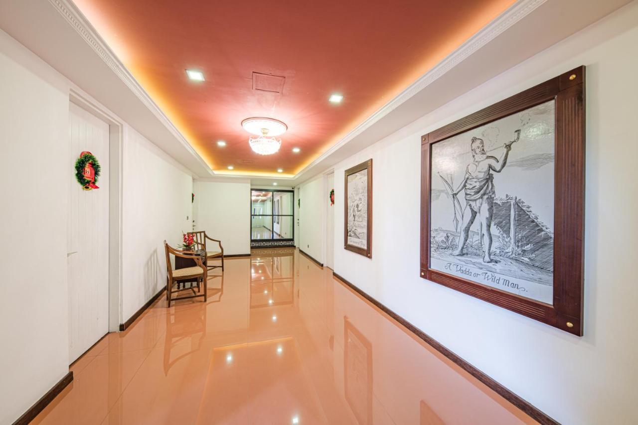 Hotel Earl'S Red Colombo Esterno foto